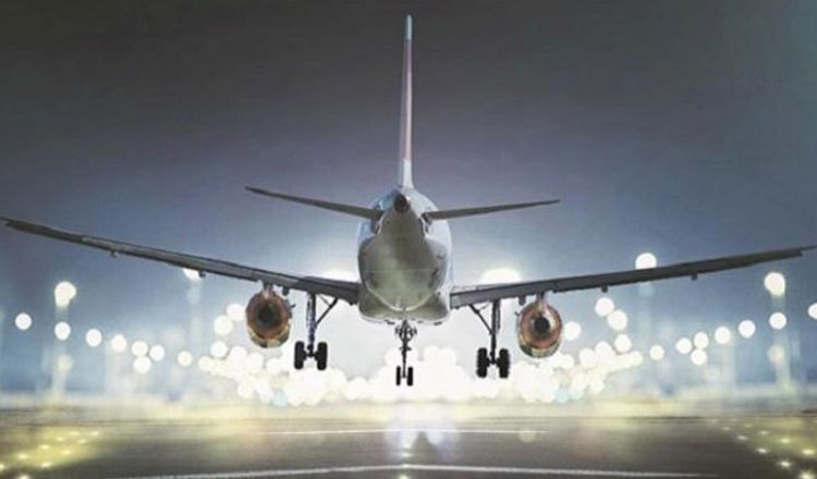 ঢাকার আকাশে ঘুরেফিরে ভারতে জরুরি অবতরণ